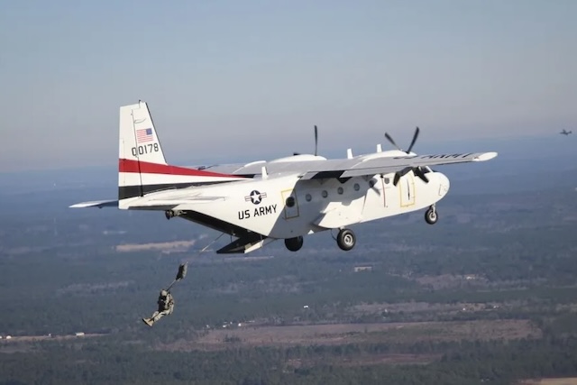 Photo of C-212 Aviocar