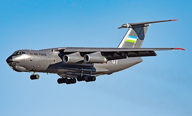 Photo of Il-76 Candid