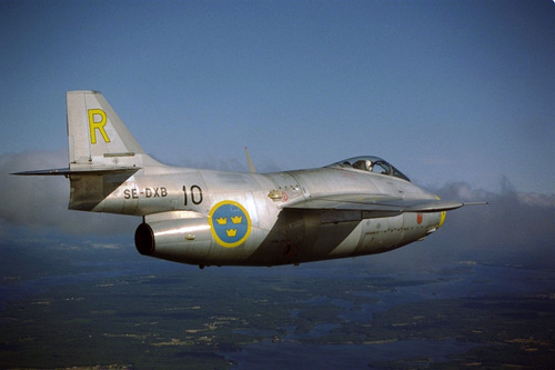 Photo of J-29 Tunnan